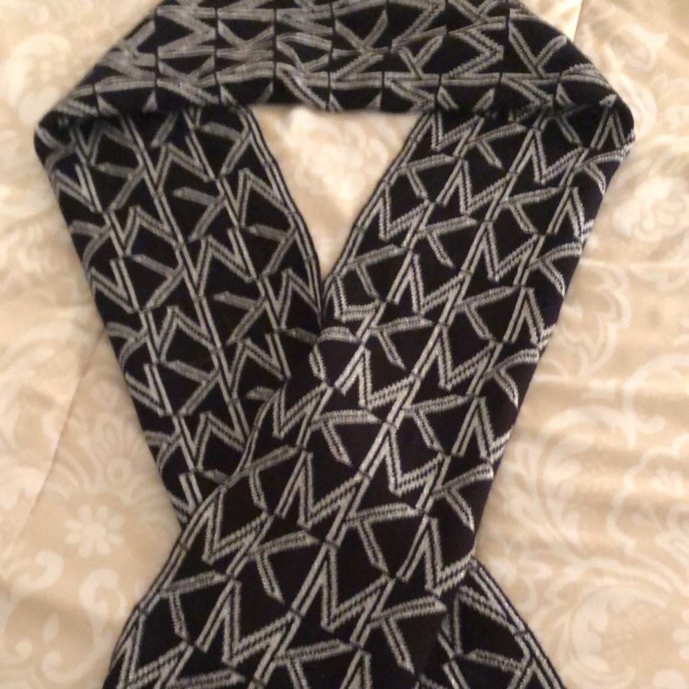 Michael Kors Reversable Scarf